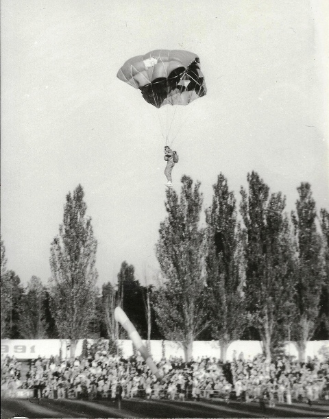 День Харцызска на стадионе в парке Чехова - советское время