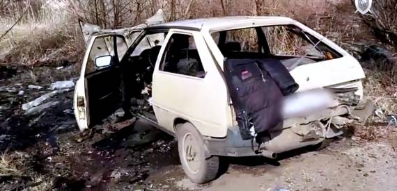 В Бердянске взорвали автомобиль