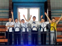 Многие дети с удовольствием посещают харцызский городской бассейн